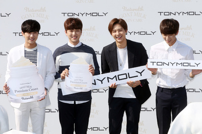 B1A4、コスメブランドの新商品発表会に出席 ソウル