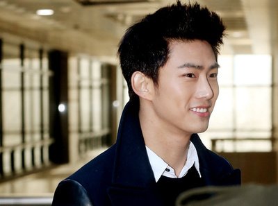 2PMのテギョン、大学院のオリエンテーションに出席