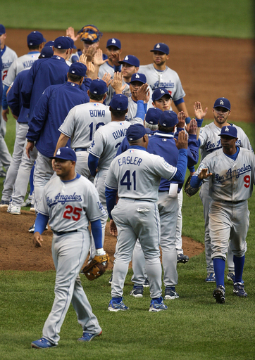 ドジャース ブルワーズに快勝