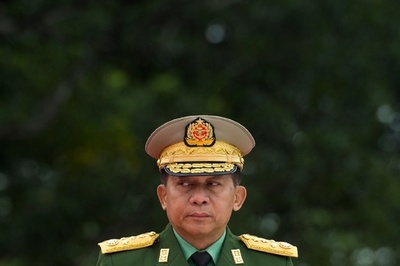 ロヒンギャ問題、「国連に干渉の権利なし」とミャンマー軍司令官