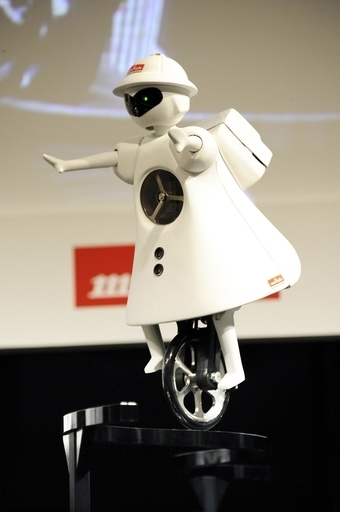 シーテック2010開幕、3DやARなど新製品続々