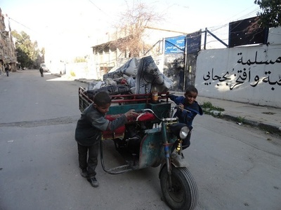 IS侵攻で2000人避難、シリア首都のパレスチナ難民キャンプ