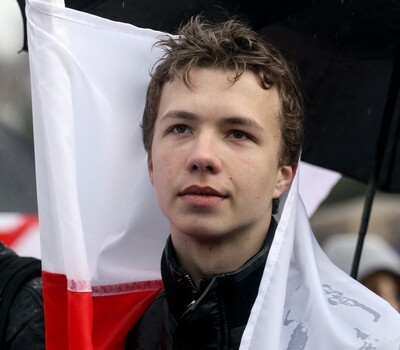 拘束のベラルーシ反政権派が「自供」動画 国営テレビ公開