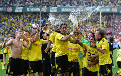 ドルトムント 9シーズンぶりのリーグ制覇