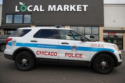 米警察、人違いで裸の黒人女性に手錠 動画公開で批判広がる