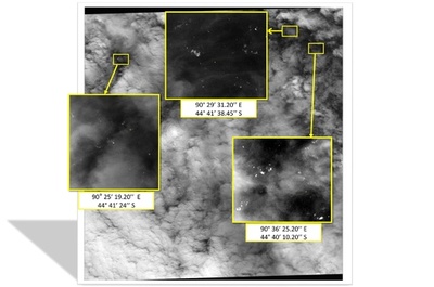 マレーシア不明機残骸か、衛星画像に122の物体