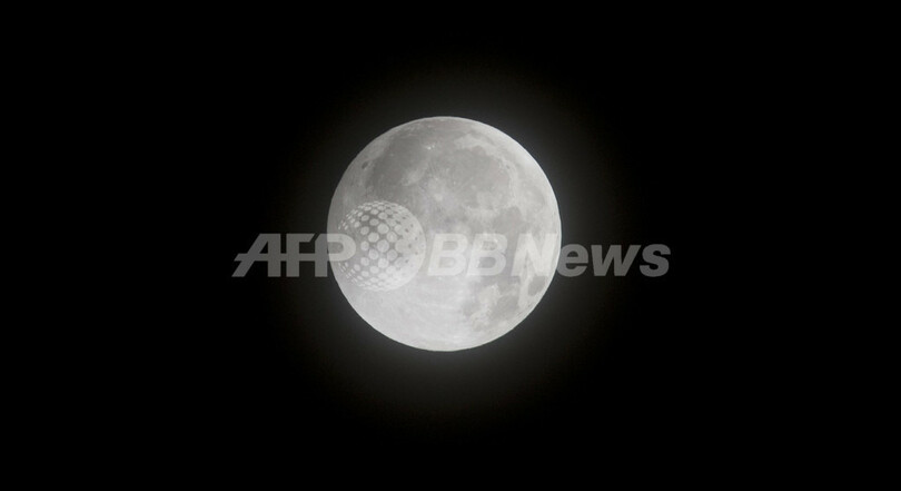 冬至の皆既月食、各地で赤い月