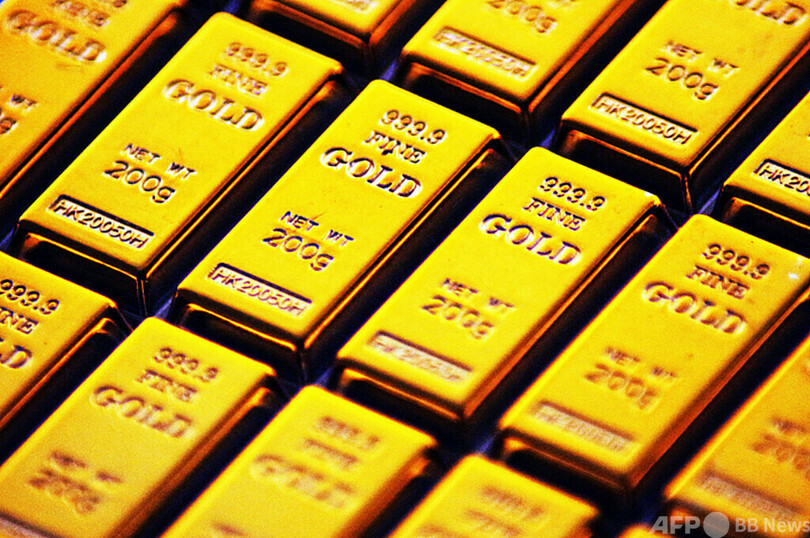 現物金4000ドル超え　史上最高値更新