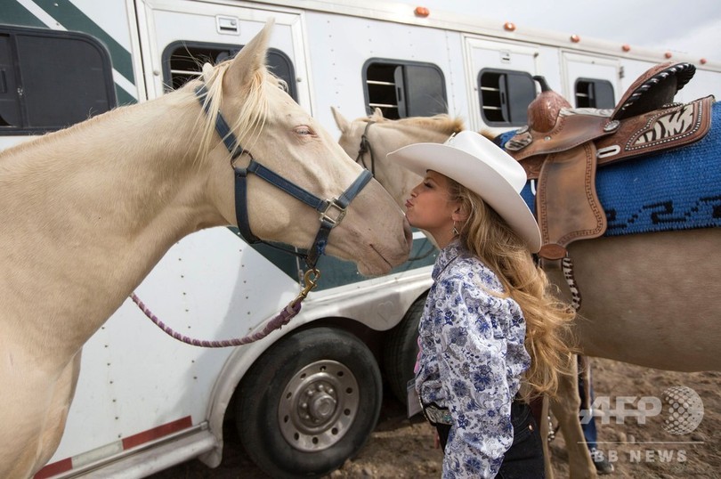 少女たちの夢はロデオクイーン 馬術以外に化粧講習も 米アイダホ 写真枚 国際ニュース Afpbb News