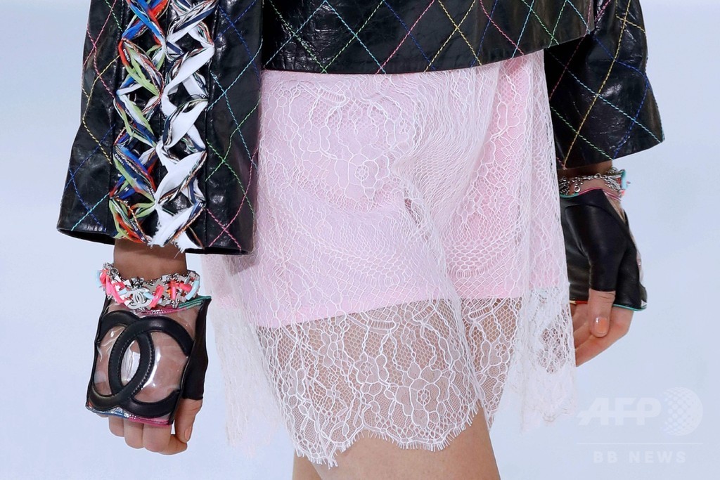 「シャネル」17年春夏