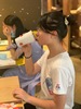 上海のマクドナルドの店内で食事をする客（2020年6月30日撮影）。(c)Xinhua News
