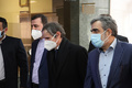 イラン首都テヘランで、アリアクバル・サレヒ原子力庁長官との会談会場に到着した国際原子力機関（IAEA）のラファエル・グロッシ事務局長（中央）。イラン原子力庁提供（2021年2月21日公開）。(c)AFP PHOTO / HO / ATOMIC ENERGY ORGANIZATION OF IRAN
