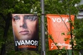 スペインの中道右派シウダダノスのアルベルト・リベラ党首の選挙ポスター（2019年4月21日撮影）。(c)GABRIEL BOUYS / AFP
