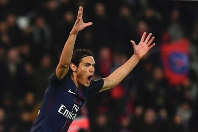 PSG、カヴァーニの2発でニースとドローに持ち込む