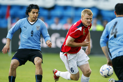 ノルウェー 親善試合でウルグアイと分ける