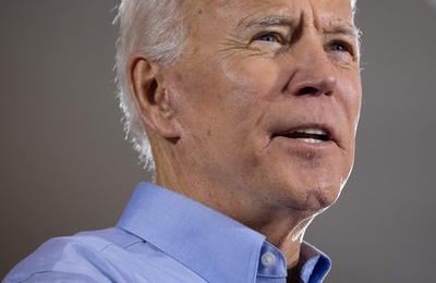 バイデン氏が最有力、米民主党の大統領候補指名争い 世論調査