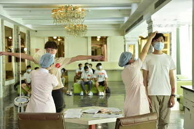 中国人男性の平均身長が約170センチに 半数は太り気味