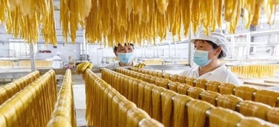 干し湯葉産業が雇用機会を提供 中国・水南鎮