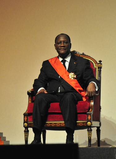 コートジボワール、ワタラ新大統領が就任式