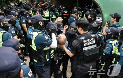 投票用紙不足めぐるデモ、6日連続に…韓国・警備幹部が「苦悩」投稿、現場で罵声や「偽警察」のデマも