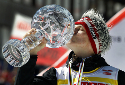 モルゲンシュテルンが総合優勝、スキージャンプW杯