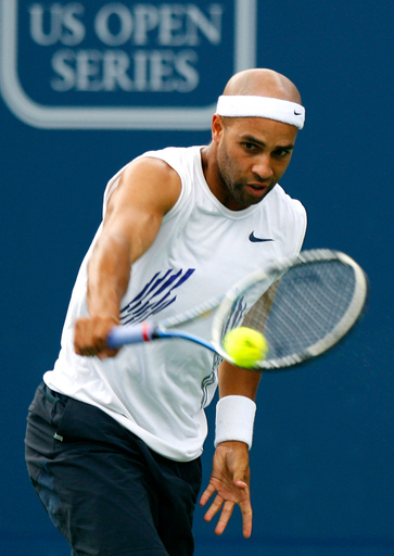 ブレーク ツルスノフを退け準々決勝へ