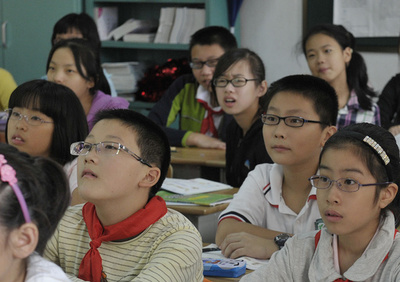 中国の児童・青少年の近視率52.7％に 眼鏡関連企業132万社以上に