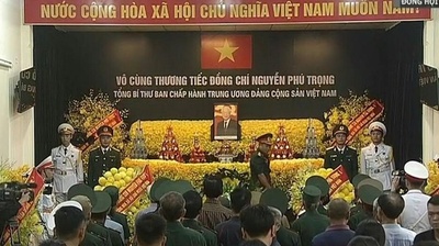 動画:ベトナム最高指導者の国葬 菅前首相も参列 ハノイ