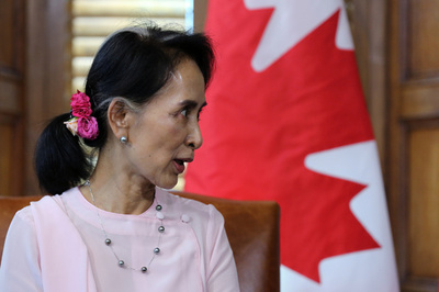 カナダ議会、スー・チー氏の名誉市民号を剥奪 ロヒンギャ問題めぐり