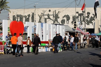 イラク北部で軍基地にロケット弾攻撃、民間業者の米国人死亡