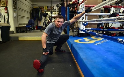 「アルバレスは薬物を使っている」―ミドル級王者ゴロフキンが非難