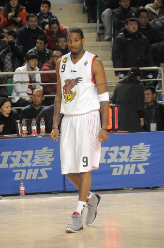 スパーズ、元得点王のマクグレディを獲得