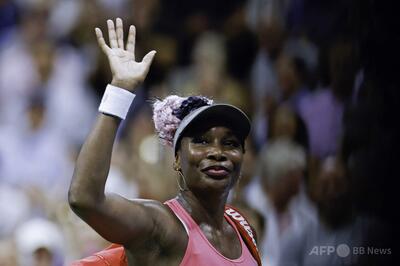 ヴィーナス・ウィリアムス、16か月ぶりの公式戦復帰で勝利