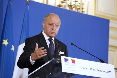 ロシア提案のシリア化学兵器廃棄、国連安保理で協議へ 仏英米の決議案に露は難色