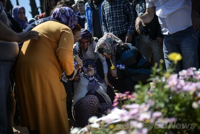 トルコ炭鉱事故、過失致死罪で3人を起訴