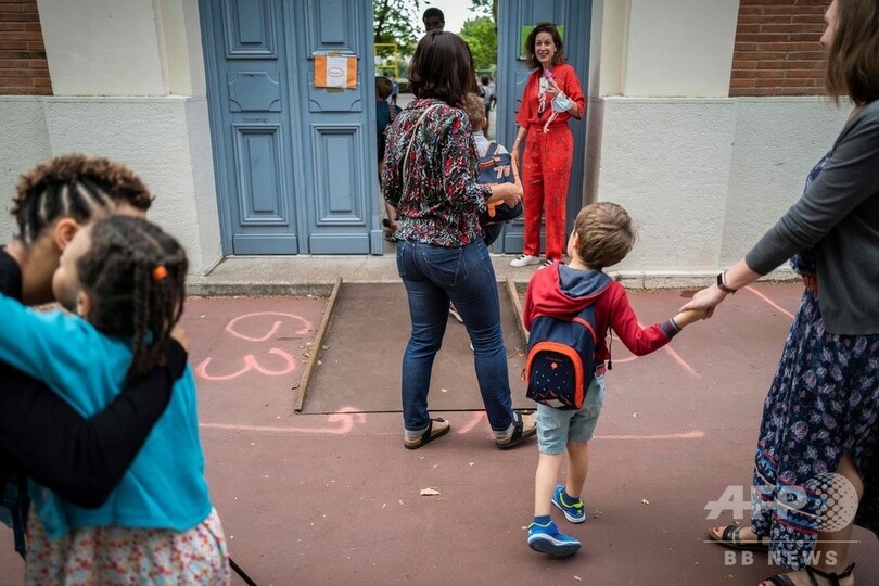 世界のコロナ感染、900万人超える 各地で拡大止まらず