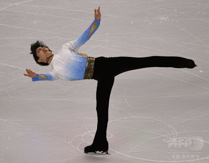 羽生、タイトル奪還に向け会心の演技で首位発進！世界フィギュア