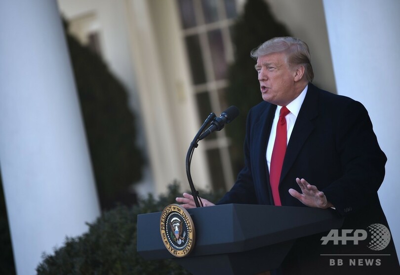 米政府閉鎖、一時解除 トランプ氏が民主党に譲歩