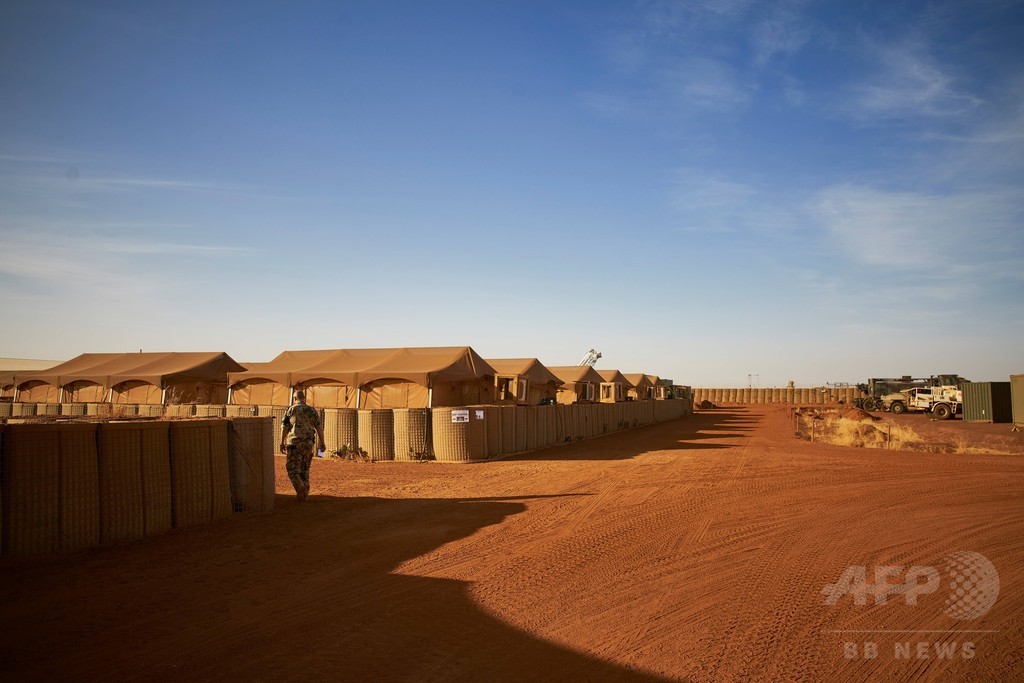マリ北部で軍駐屯地襲撃、兵士14人死亡 イスラム過激派の犯行か マリ北部で軍駐屯地襲撃、兵士14人死亡 イスラム過激派の犯行か