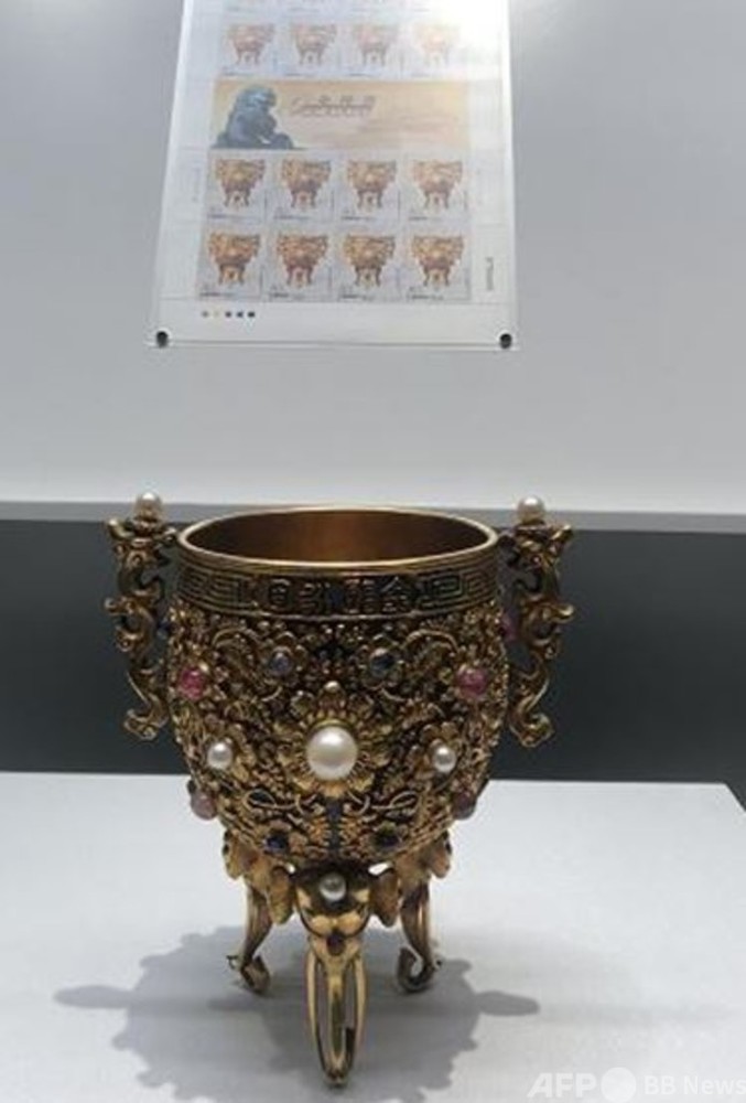 新品 台湾故宮博物館 ゴールド切手 北京故宮博物院の切手特別展 18日から 中国 写真1枚 国際ニュース