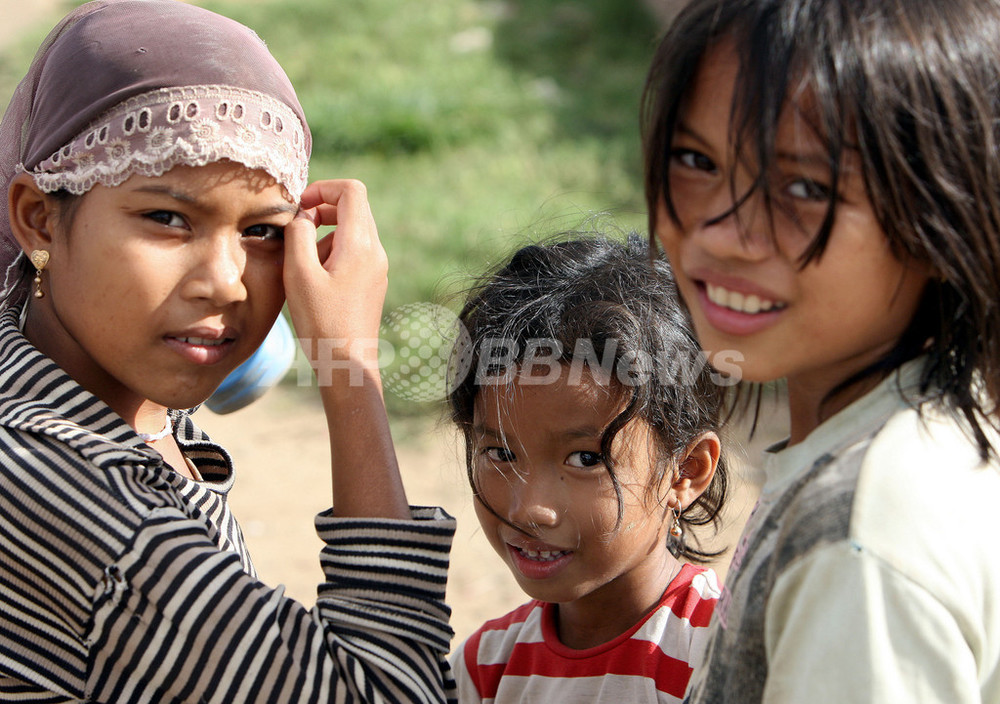 カンボジア 14歳未満の子どもの半数以上が労働を強いられる 写真3枚 国際ニュース Afpbb News