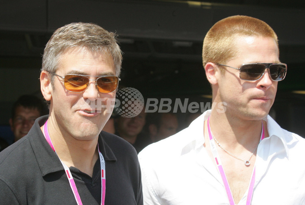 ジョージ・クルーニーとブラッド・ピット、次回作でも共演 - 米国 写真