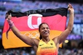 パリ五輪、陸上女子砲丸投げ決勝。優勝を喜ぶドイツのヤミジ・オグンレイエ（2024年8月9日撮影）。(c)Kirill KUDRYAVTSEV / AFP