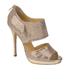 「ジミー チュウ（JIMMY CHOO）」のシューズ・コレクション「CHOO 24:7」の「PRIVATE」。（c）JIMMY CHOO