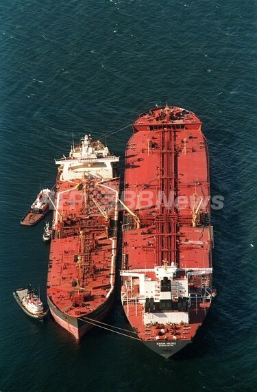米最高裁、エクソン・バルディーズ号原油流出事故の賠償金「減額すべき
