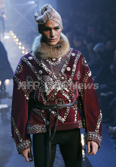 11/12年秋冬パリ・メンズコレクション＞ジョン・ガリアーノ 写真15枚