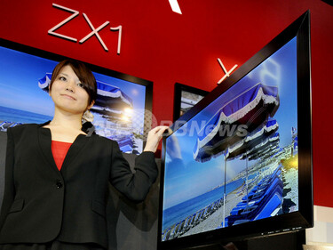 世界最薄9.9ミリ液晶、ソニー「ブラビア」新モデル登場 写真3枚 国際