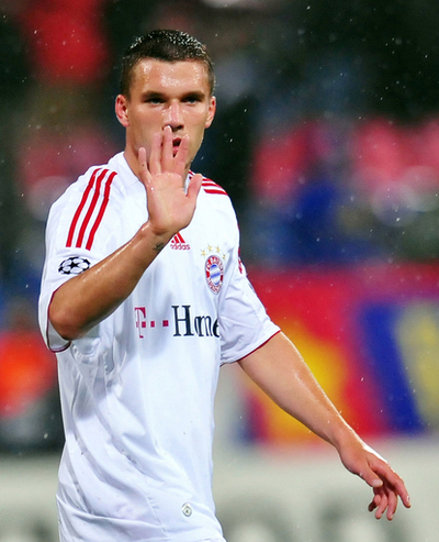 ポドルスキー 古巣ケルンへの復帰を認める