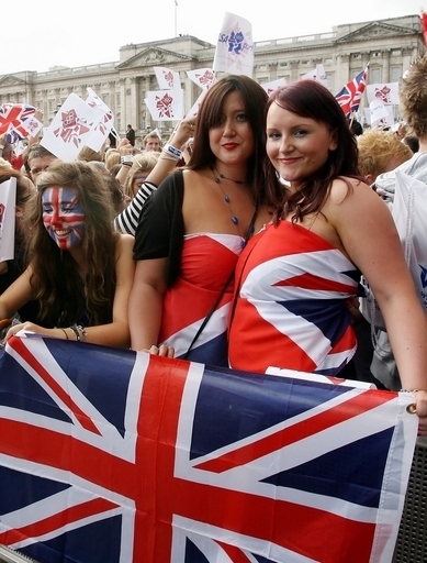 ロンドン五輪への引継ぎ式典が行われる