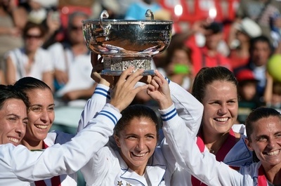 イタリアがロシアに3連勝、4度目の優勝決める フェド杯